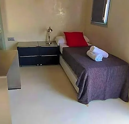 Bright Attic For 4 With 2 Terraces Apartamento *